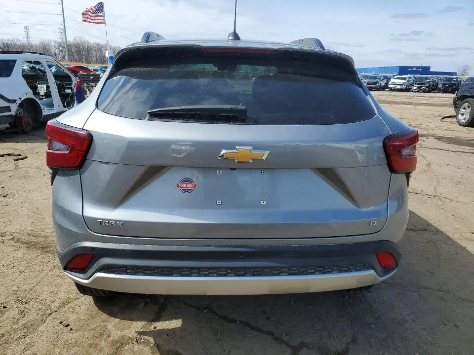 2025 CHEVROLET TRAX 1LT  