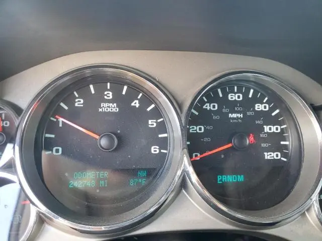 2013 CHEVROLET SILVERADO C1500 LT  