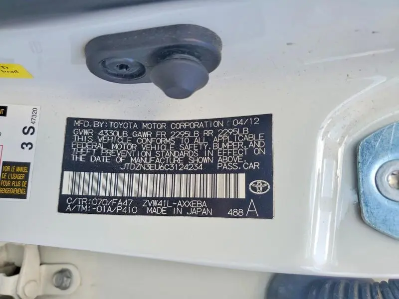 2012 TOYOTA PRIUS V THREE  