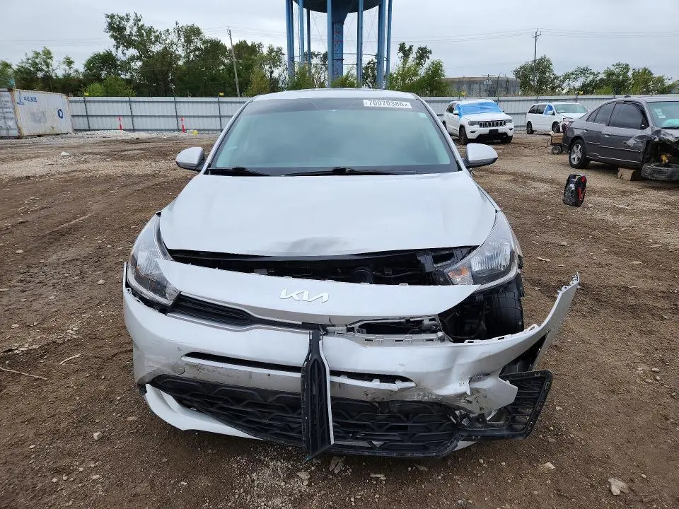 2023 KIA RIO LX  