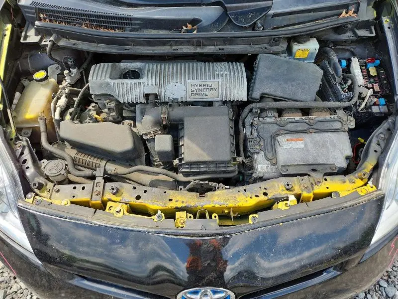2012 TOYOTA PRIUS TWO  