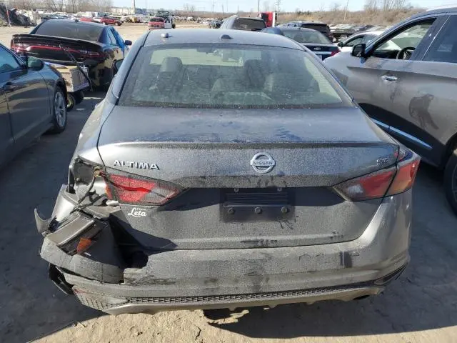 2019 NISSAN ALTIMA SR  
