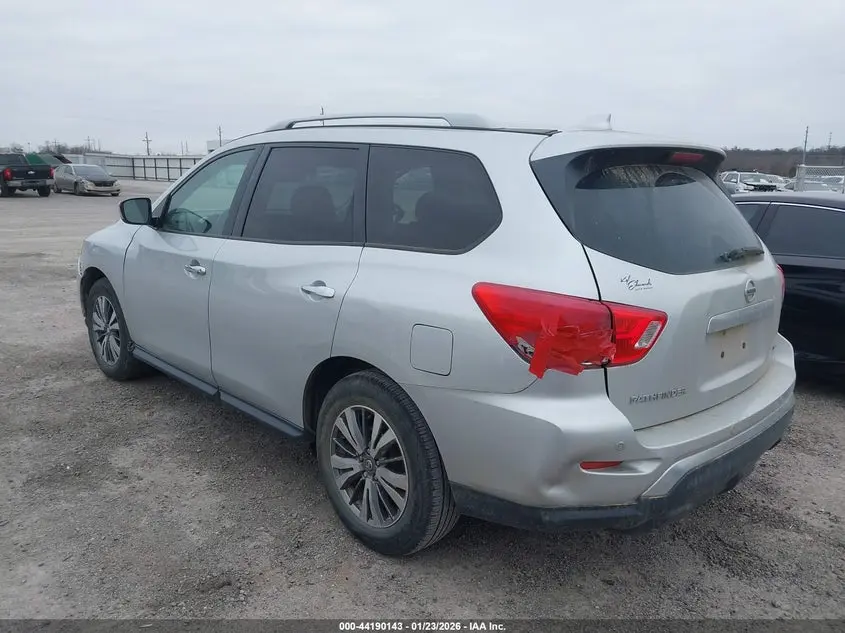 2019 NISSAN PATHFINDER SV