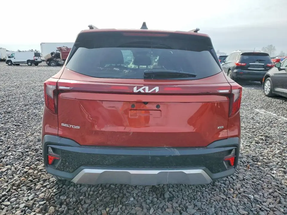 2024 KIA SELTOS S  