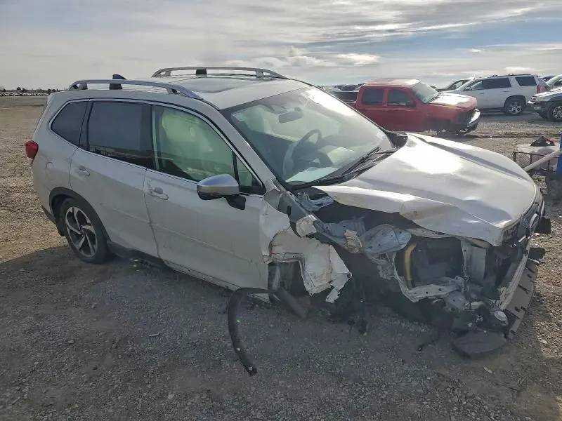 2022 SUBARU FORESTER TOURING  