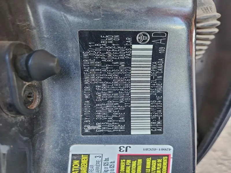 2011 TOYOTA COROLLA BASE  