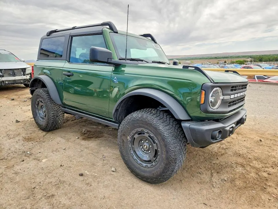 2024 FORD BRONCO BLACK DIAMOND  