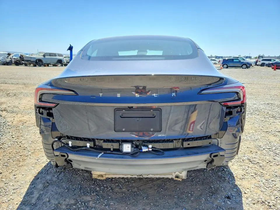 2025 TESLA MODEL 3   