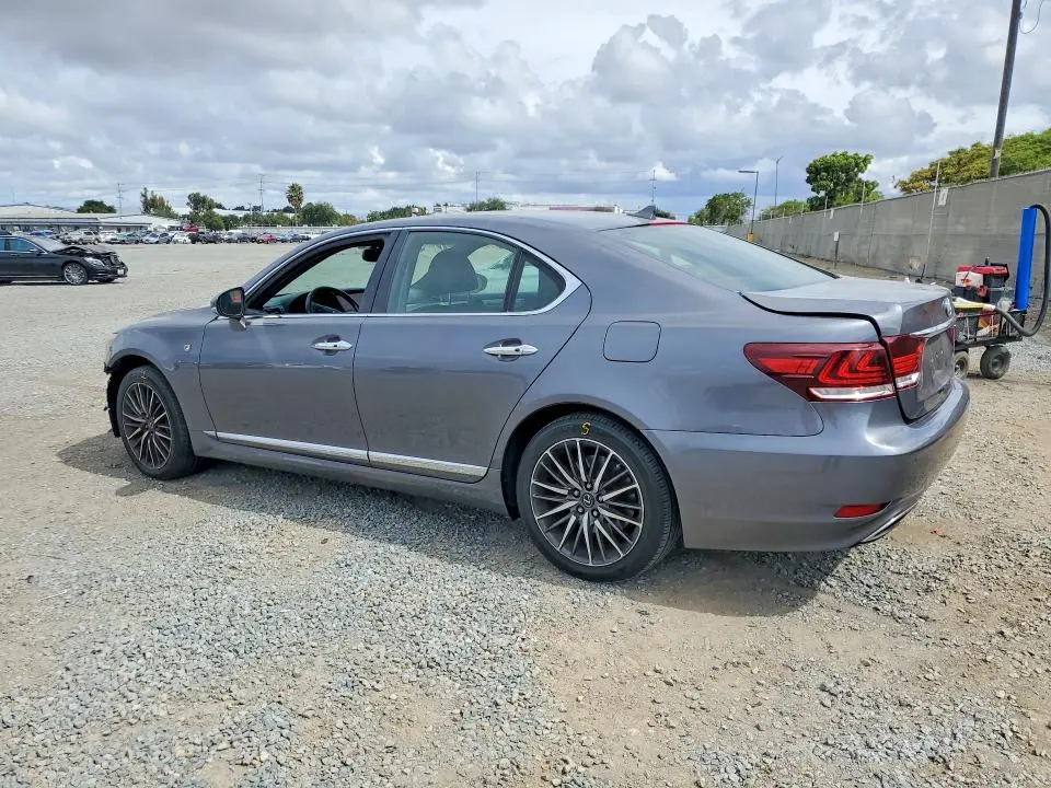 2013 LEXUS LS 460  