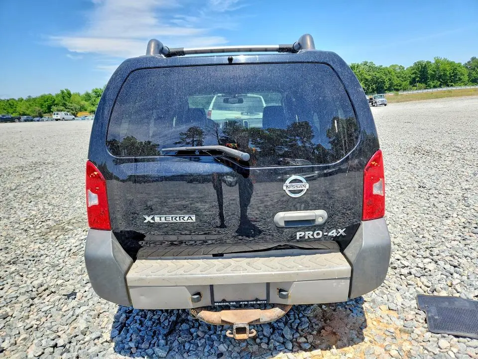 2012 NISSAN XTERRA X  
