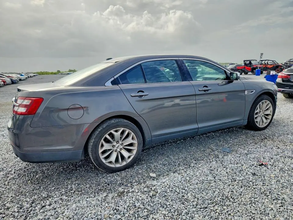 2017 FORD TAURUS LIMITED  