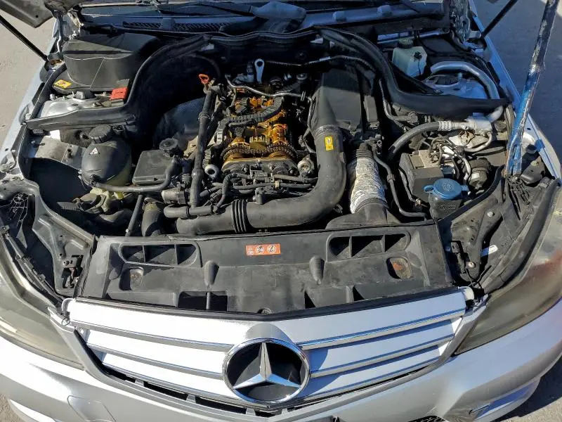 2013 MERCEDES-BENZ C 250  