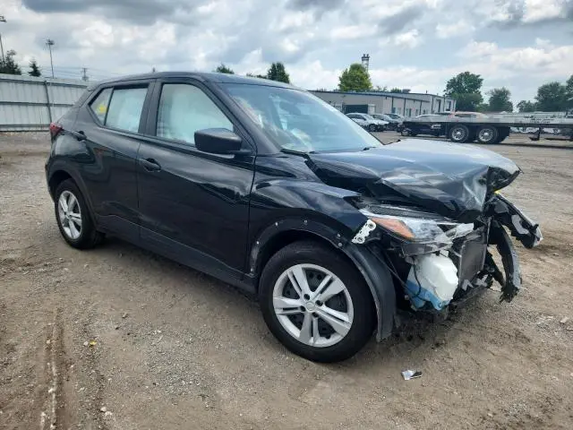 2021 NISSAN KICKS S  