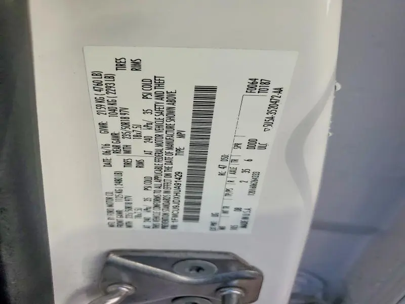 2017 FORD ESCAPE TITANIUM  