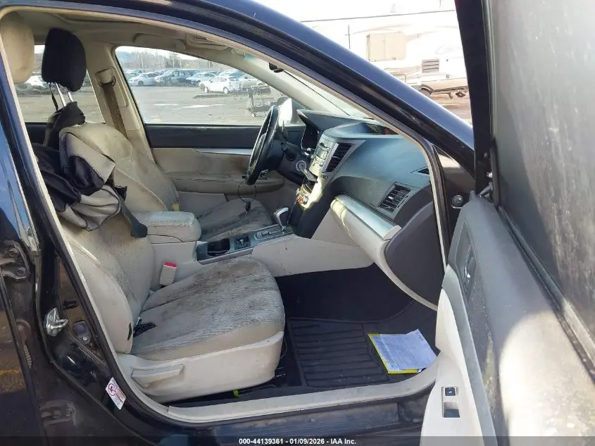 2010 SUBARU OUTBACK 2.5I PREMIUM