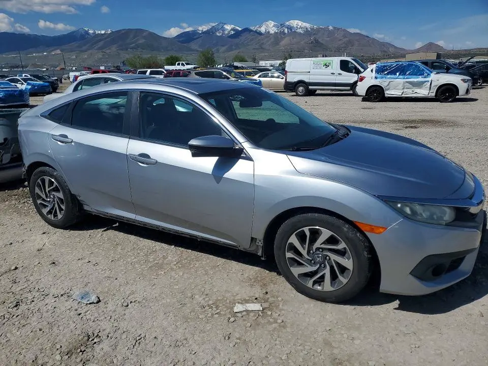 2016 HONDA CIVIC EX  