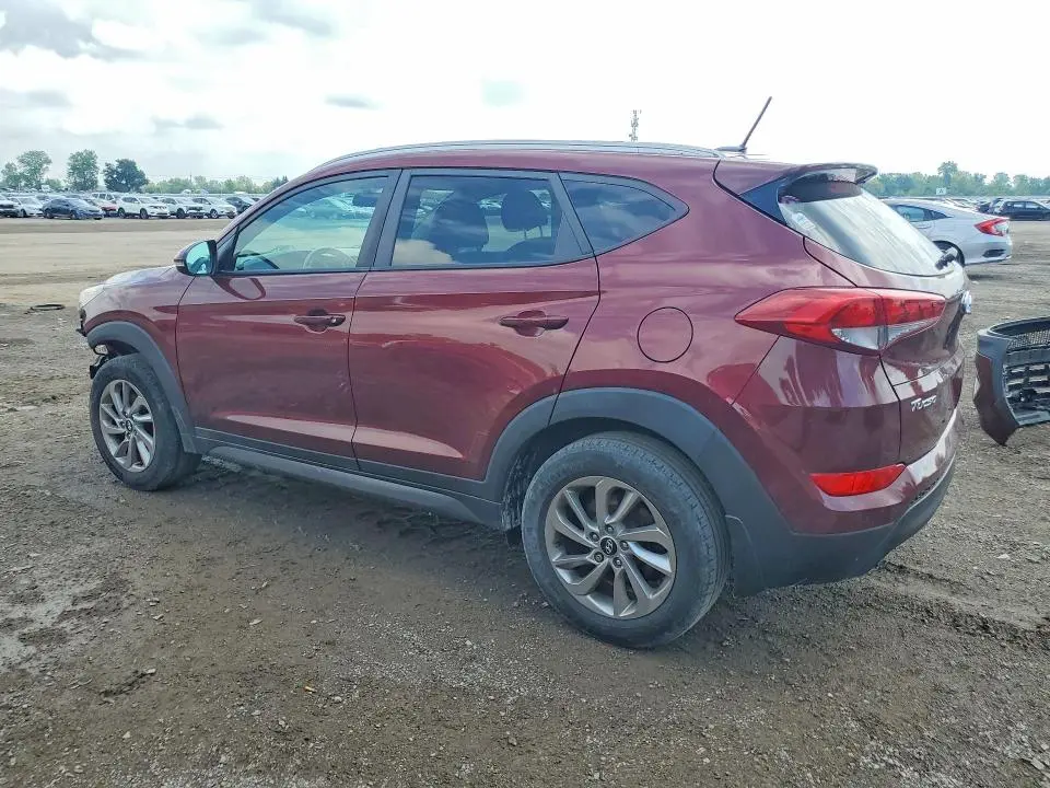 2016 HYUNDAI TUCSON SE  