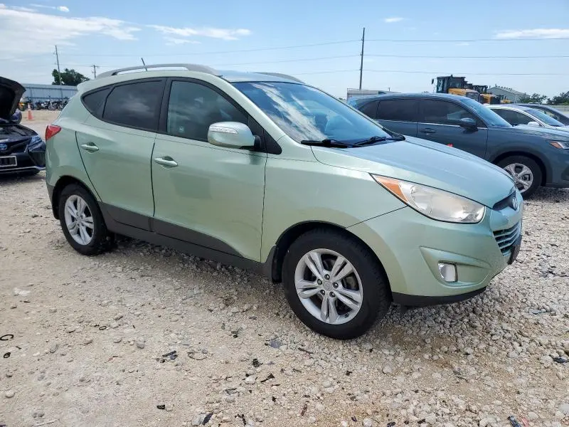 2013 HYUNDAI TUCSON GLS  
