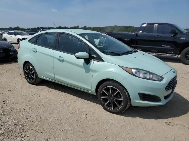 2018 FORD FIESTA SE  