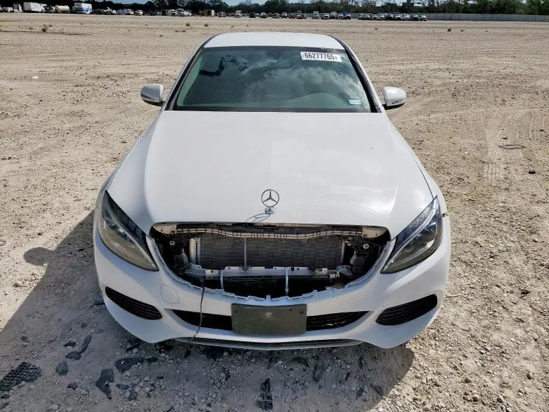 2015 MERCEDES-BENZ C 300  