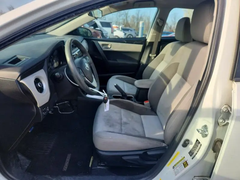 2017 TOYOTA COROLLA LE  