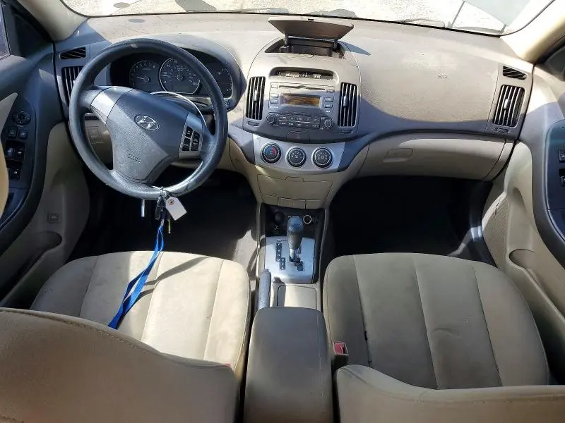 2010 HYUNDAI ELANTRA GLS  