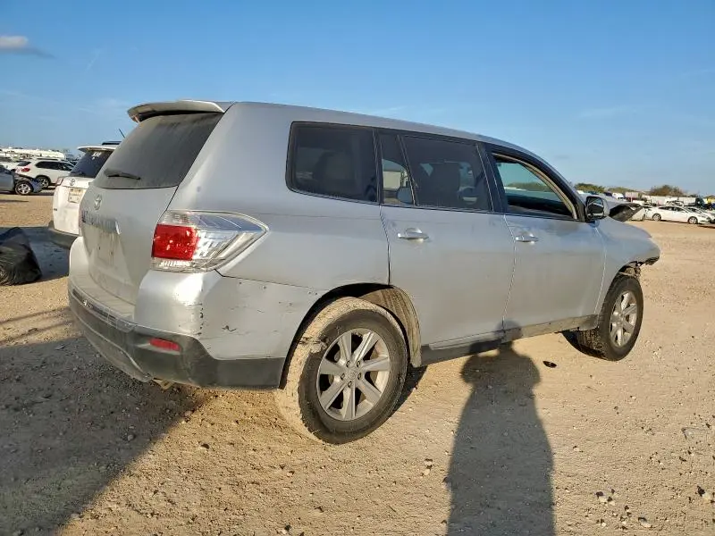 2013 TOYOTA HIGHLANDER BASE  