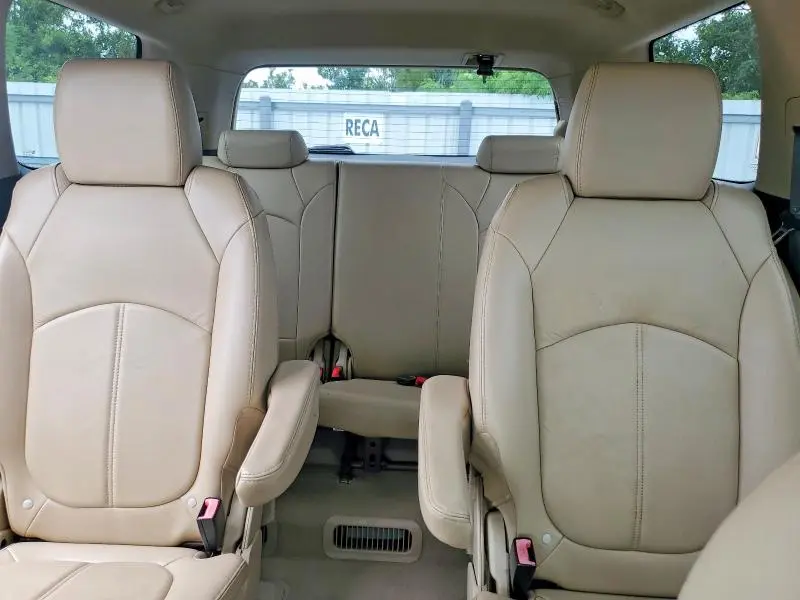 2011 GMC ACADIA SLT-1  
