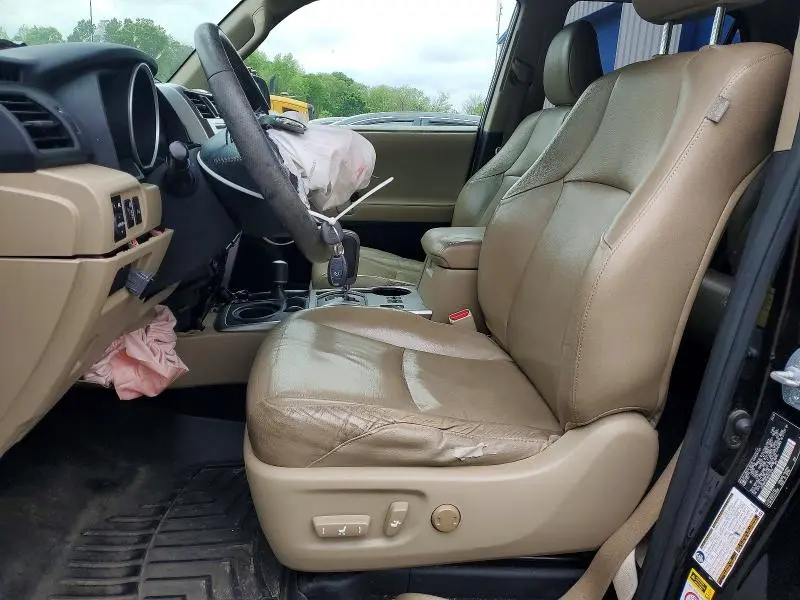 2010 TOYOTA 4RUNNER SR5  