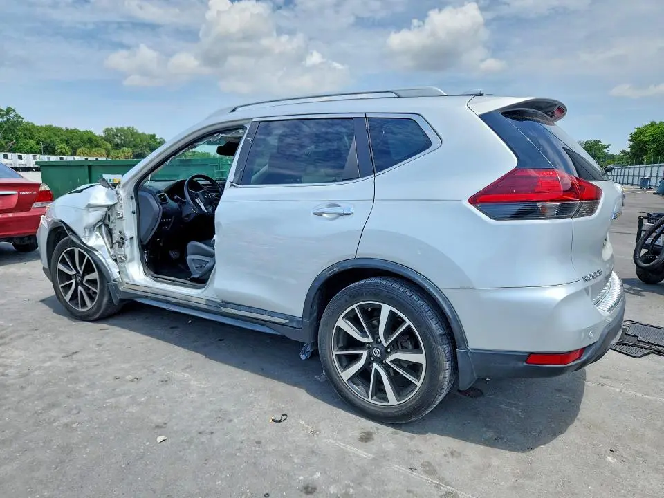 2019 NISSAN ROGUE SL  