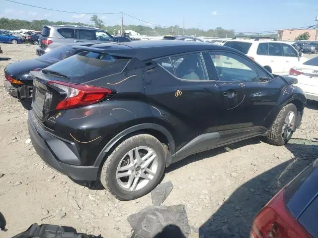 2020 TOYOTA C-HR XLE  