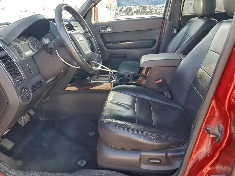 2011 FORD ESCAPE LIMITED  