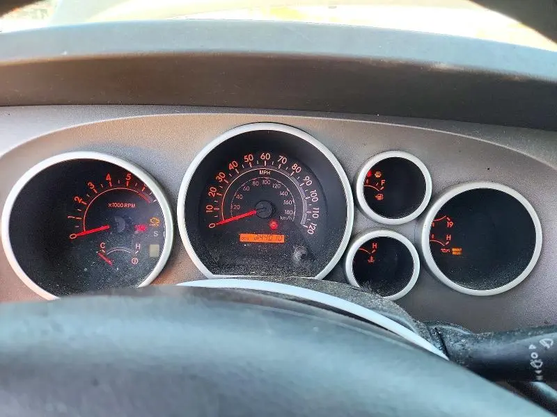 2011 TOYOTA TUNDRA CREWMAX SR5  