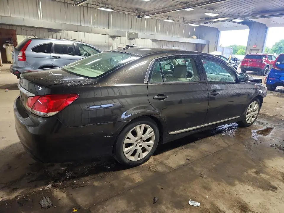 2011 TOYOTA AVALON BASE  