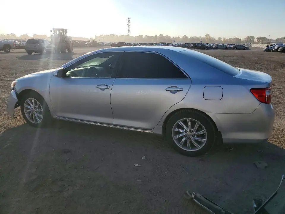 2014 TOYOTA CAMRY L  