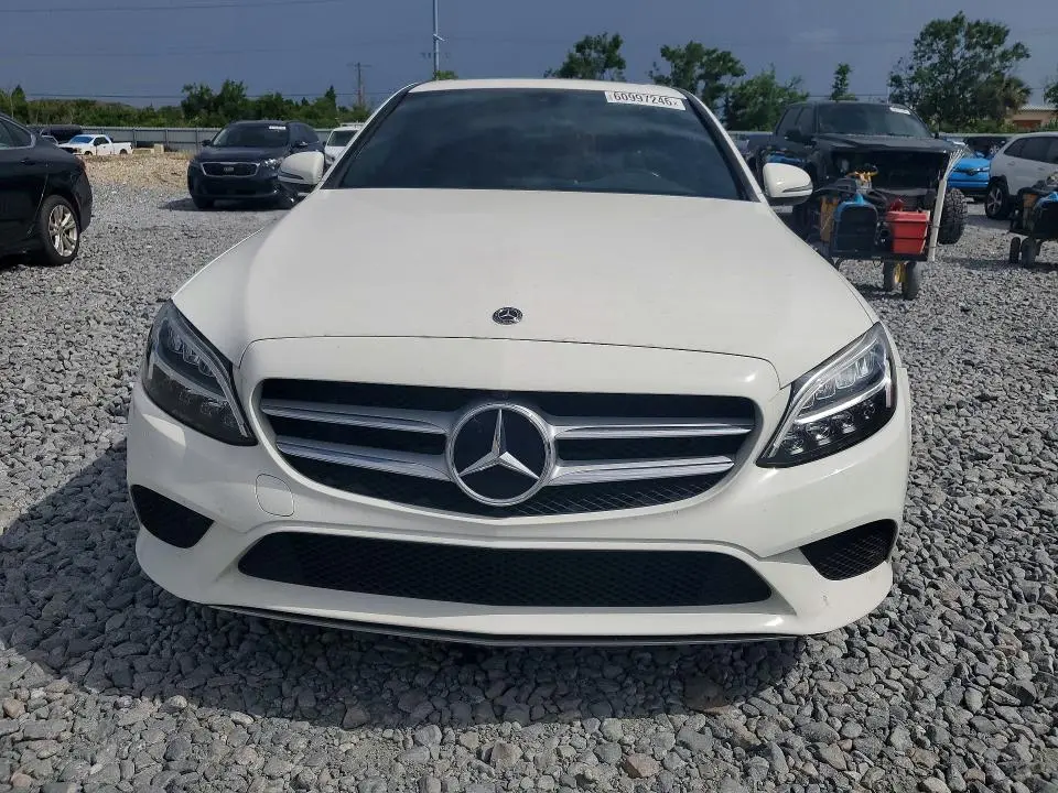 2019 MERCEDES-BENZ C 300  