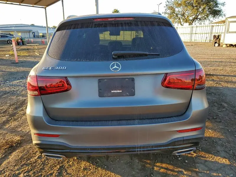 2022 MERCEDES-BENZ GLC 300  