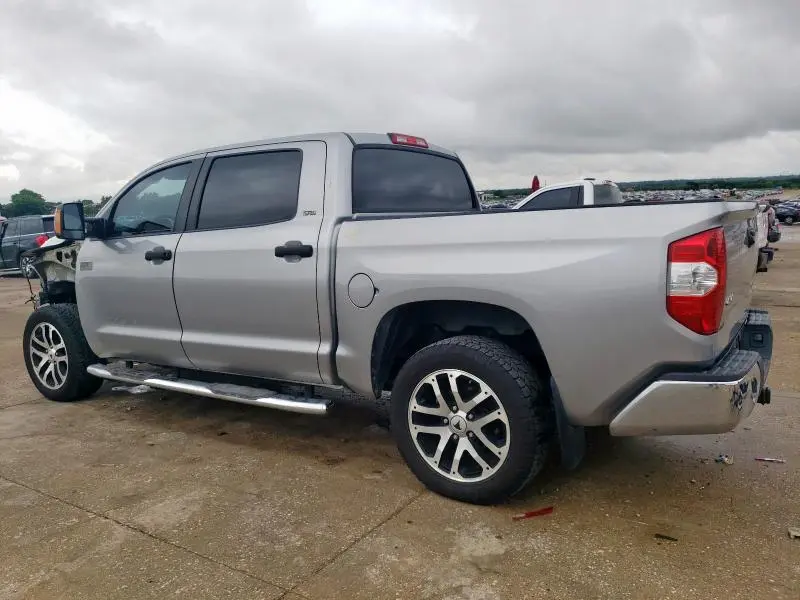 2018 TOYOTA TUNDRA CREWMAX SR5  