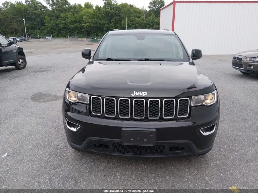 2019 JEEP GRAND CHEROKEE LAREDO E 4X4