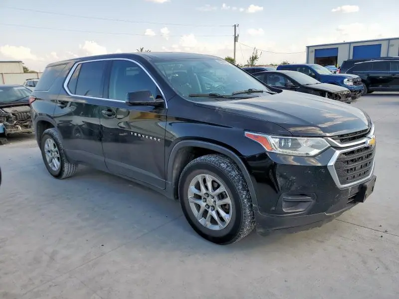 2019 CHEVROLET TRAVERSE LS  
