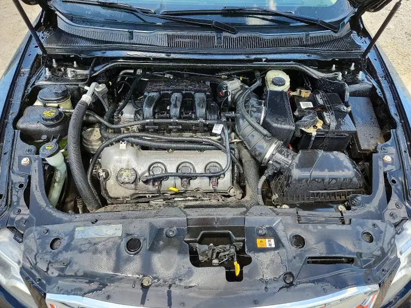 2012 FORD TAURUS LIMITED  