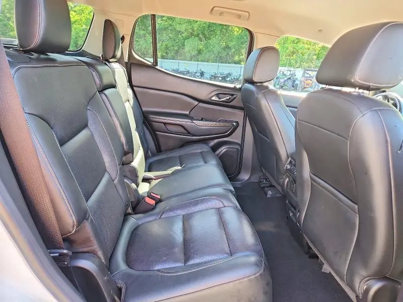 2017 GMC ACADIA SLT-1  