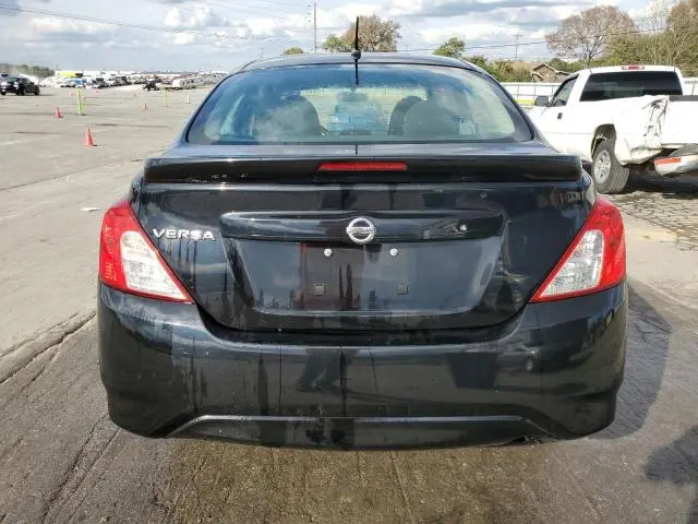 2017 NISSAN VERSA S  