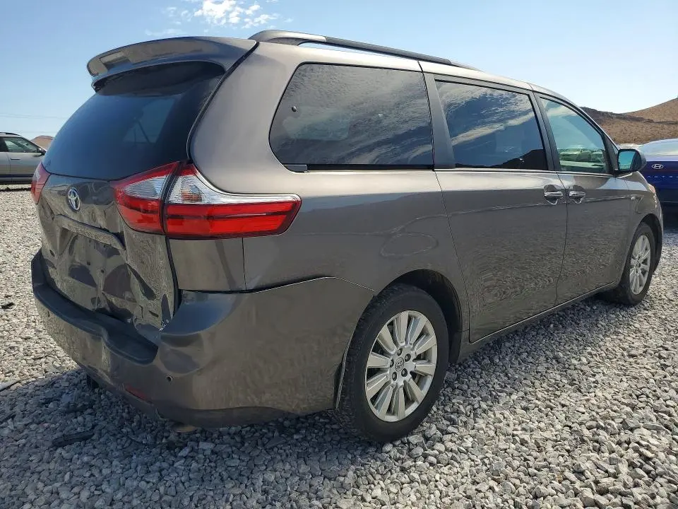 2017 TOYOTA SIENNA XLE PREMIUM 7-PASSENGER  