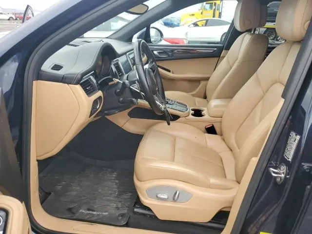 2018 PORSCHE MACAN   