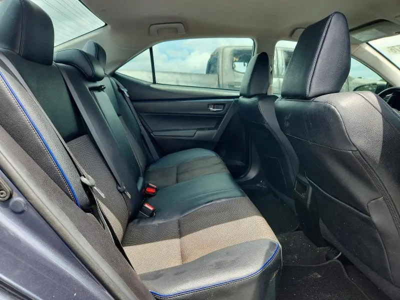 2018 TOYOTA COROLLA SE  