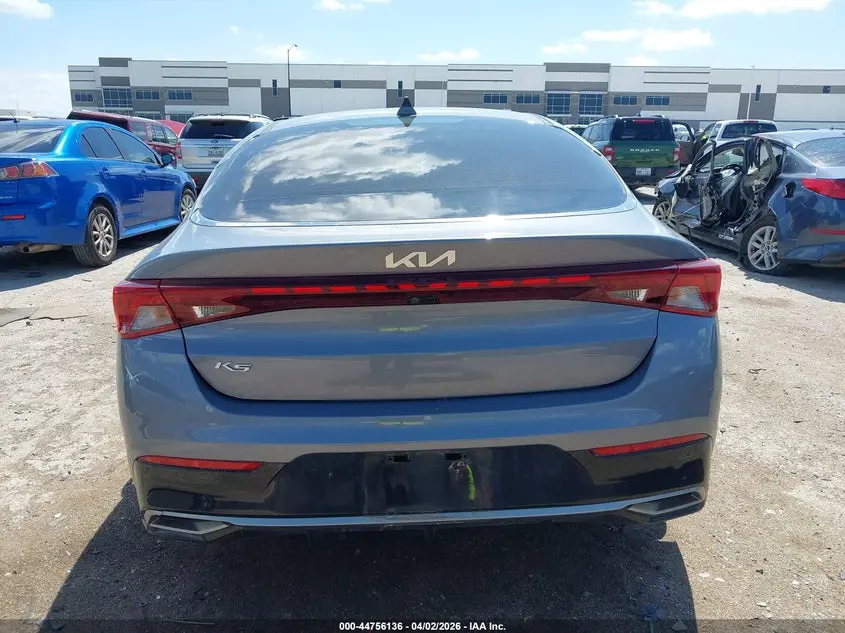 2022 KIA K5 LXS