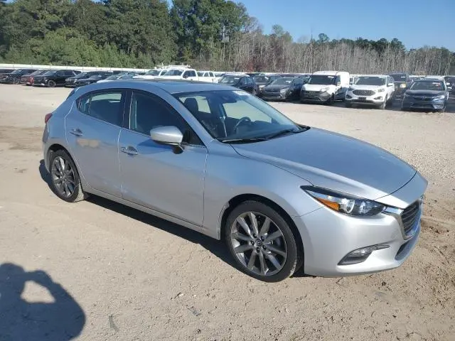 2018 MAZDA 3 TOURING  