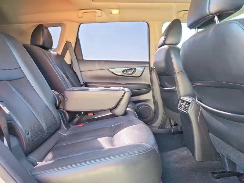 2015 NISSAN ROGUE SL  