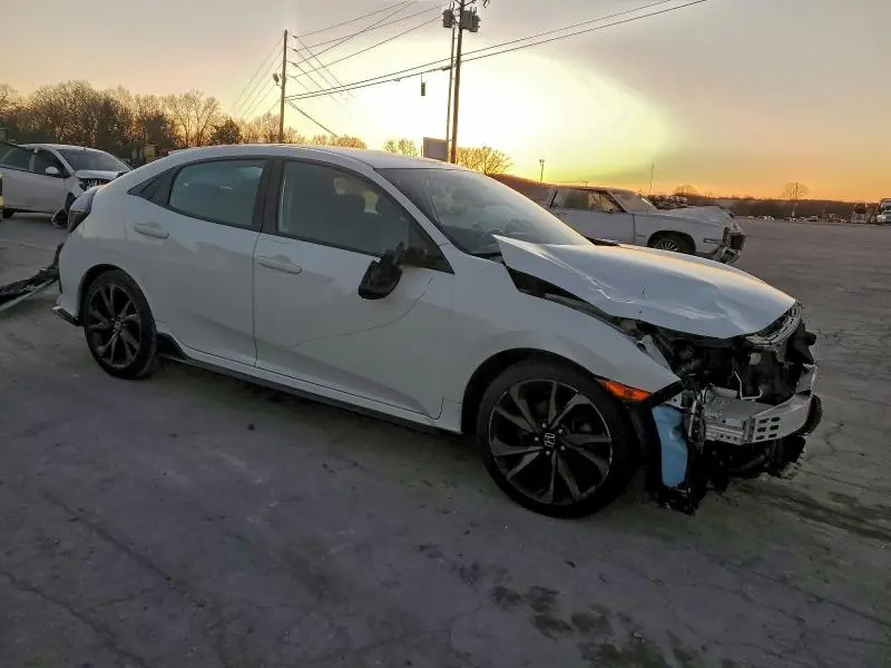 2018 HONDA CIVIC SPORT  